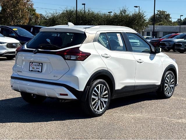 2023 Nissan Kicks SV