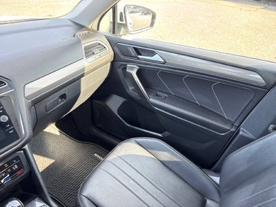2023 Volkswagen Tiguan Base