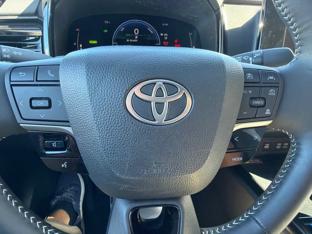 2025 Toyota Camry Base
