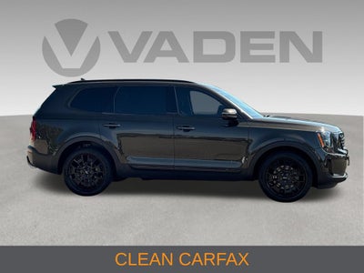 2022 Kia Telluride Base