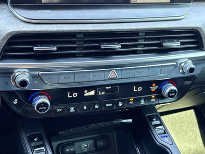 2022 Kia Telluride Base
