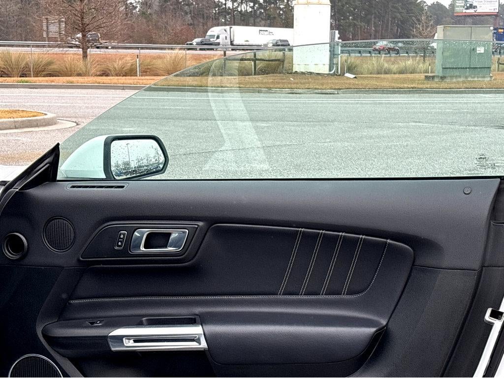 2023 Ford Mustang EcoBoost