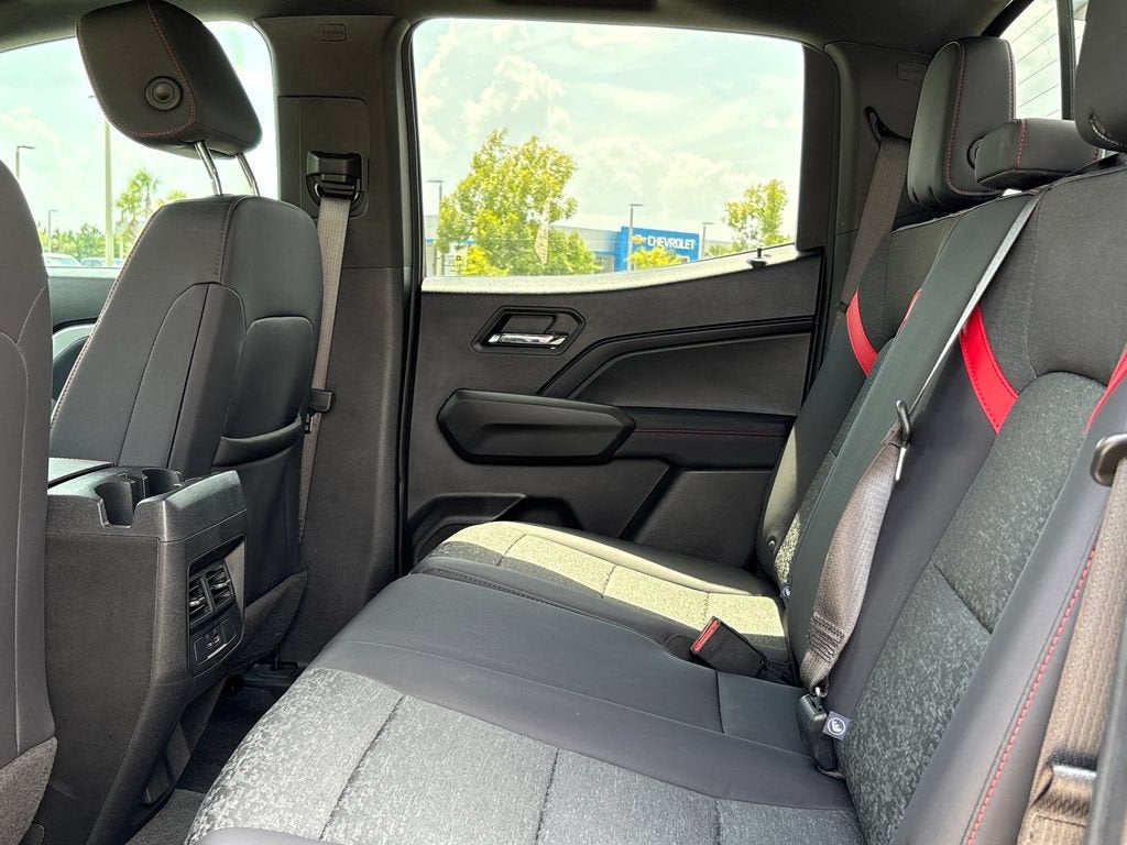2024 Chevrolet Colorado Base