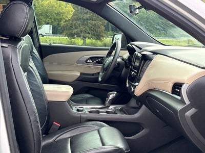 2022 Chevrolet Traverse LS