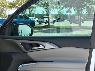 2024 Chevrolet Traverse Base