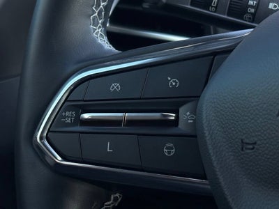 2024 Chevrolet Traverse Base
