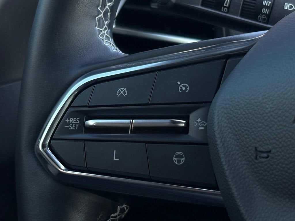 2024 Chevrolet Traverse Base