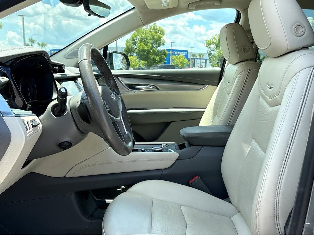 2021 Cadillac XT5 Premium Luxury