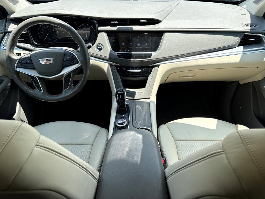 2021 Cadillac XT5 Premium Luxury