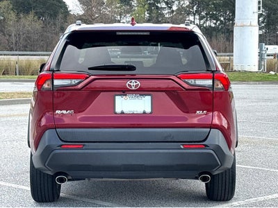 2022 Toyota RAV4 XLE