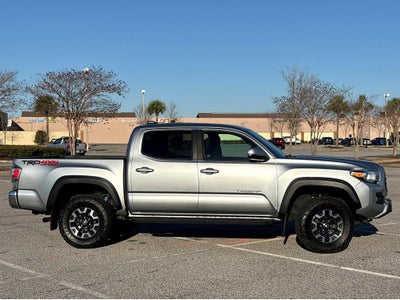 2022 Toyota Tacoma 4WD SR