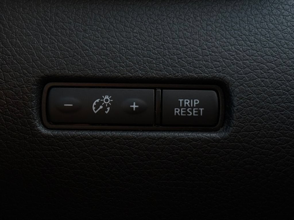2018 Nissan Rogue Base