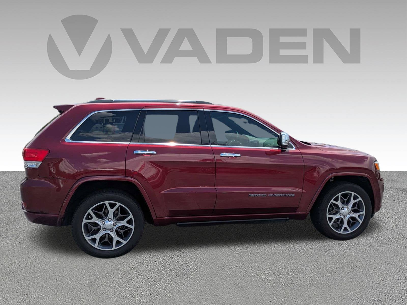 2019 Jeep Grand Cherokee Overland 4x2