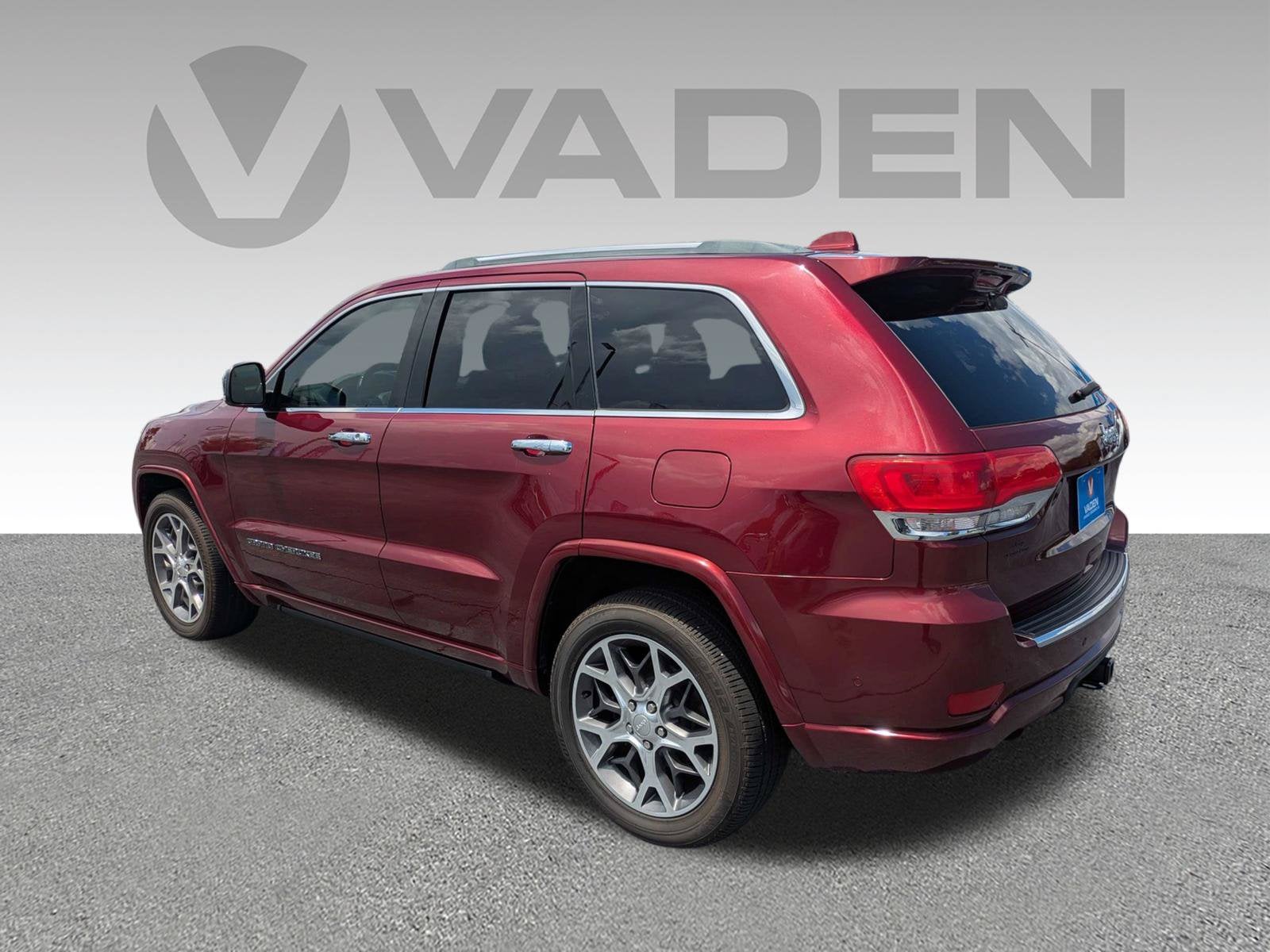 2019 Jeep Grand Cherokee Overland 4x2