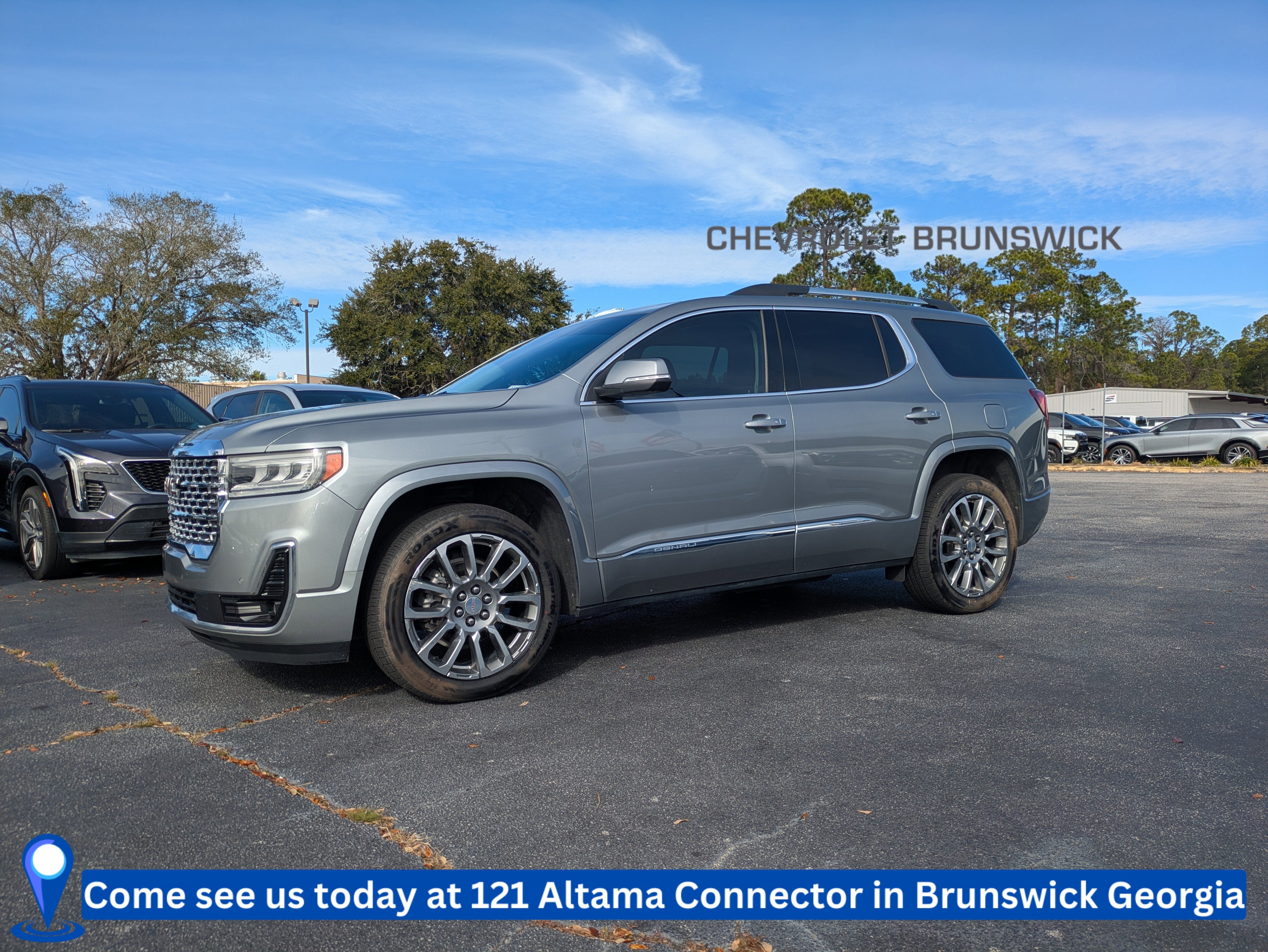 2023 GMC Acadia Denali