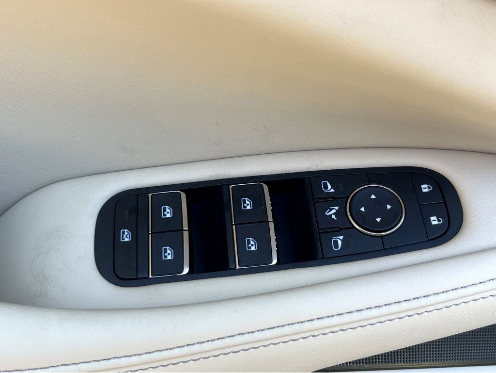 2025 INFINITI QX60 PURE