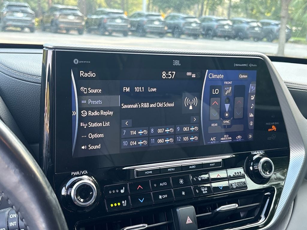 2022 Toyota Highlander Platinum