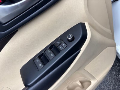 2019 Toyota Highlander Base