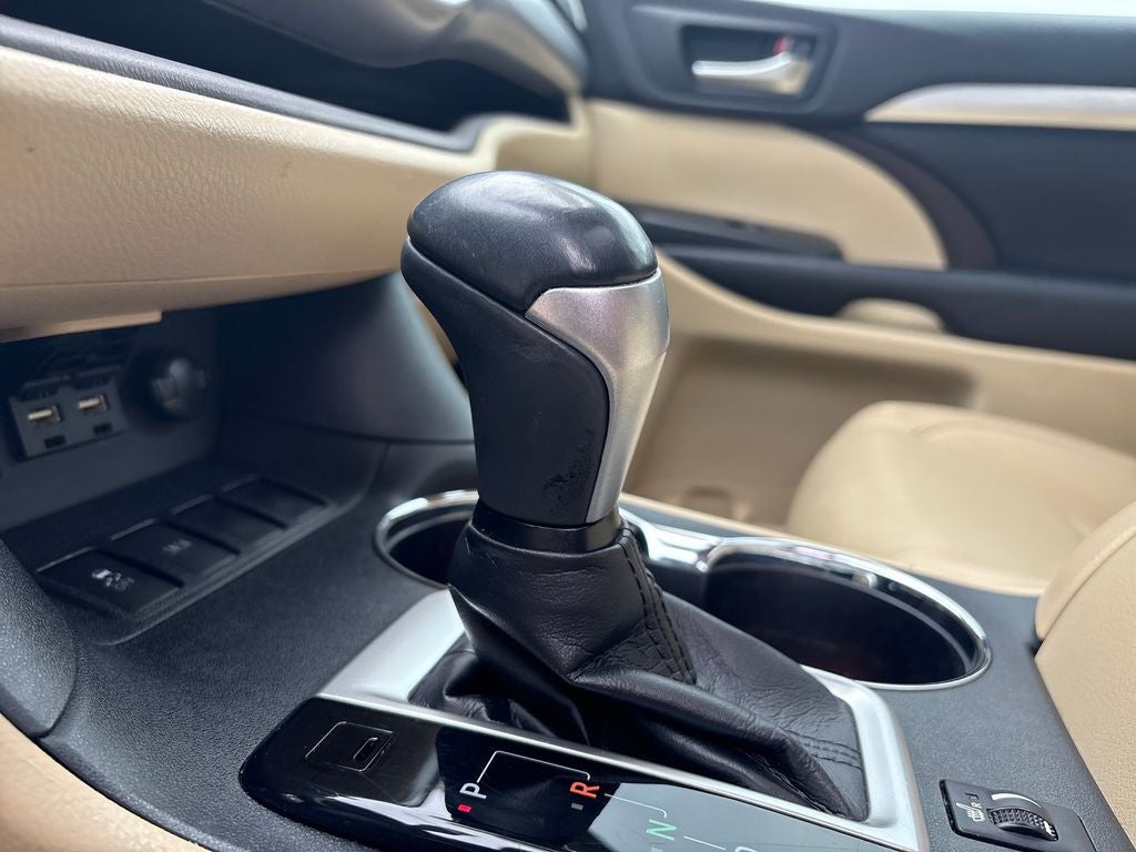 2019 Toyota Highlander Base