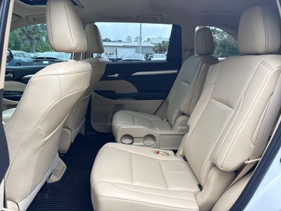 2019 Toyota Highlander Base