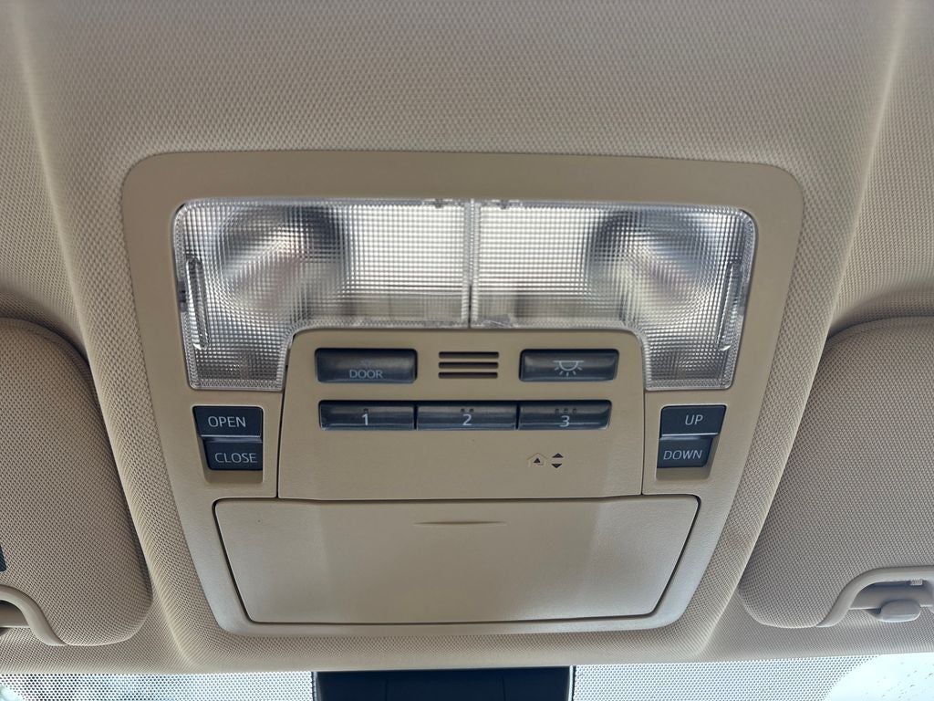 2019 Toyota Highlander Base