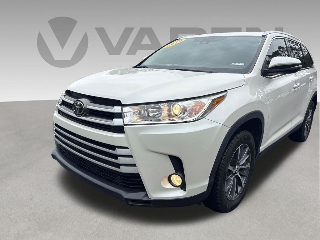 2019 Toyota Highlander Base