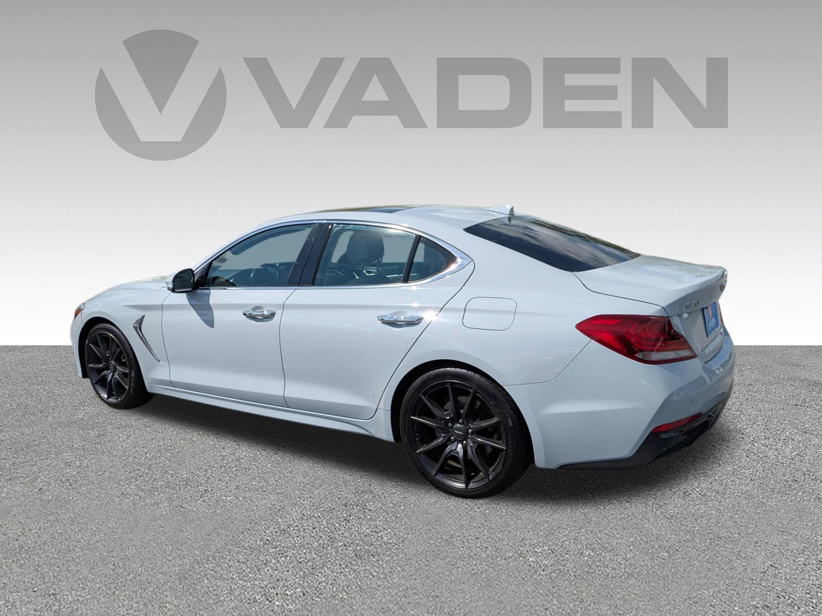 2021 Genesis G70 2.0T