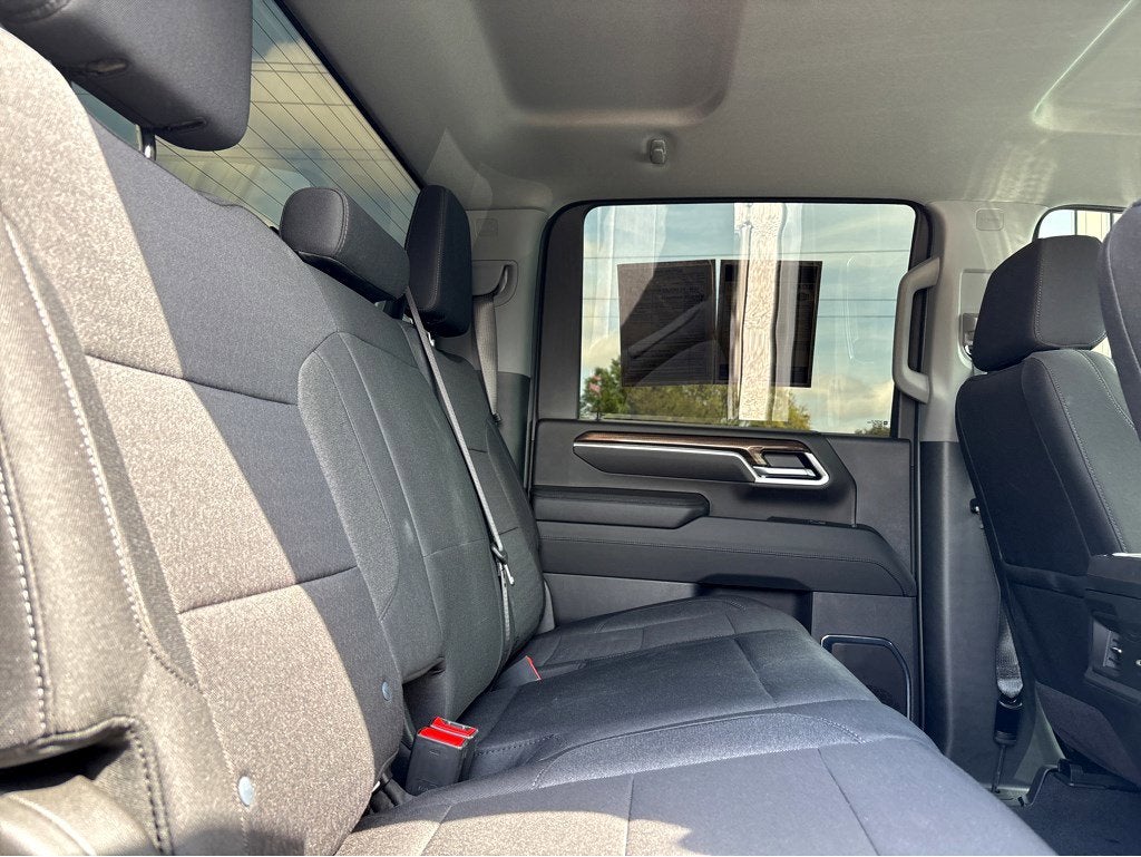 2025 Chevrolet Silverado 3500HD LT