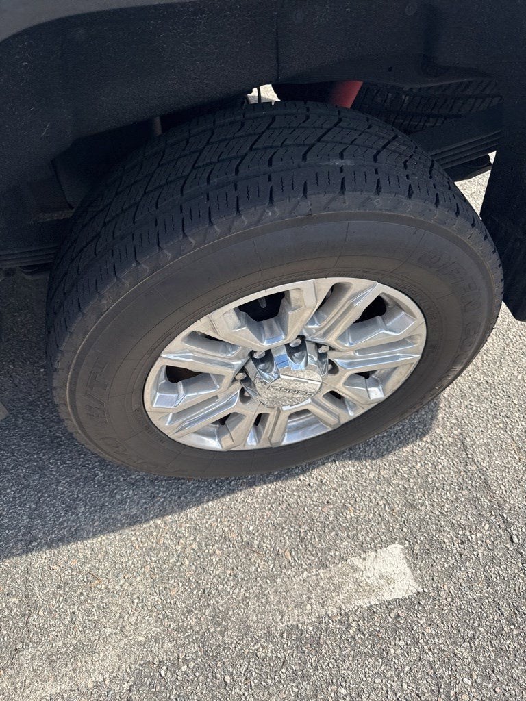 2023 GMC Sierra 2500HD Denali