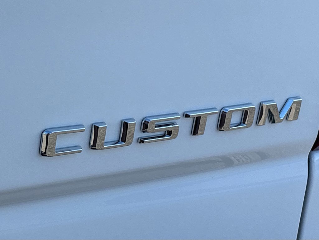 2024 Chevrolet Silverado 2500HD Custom - Photo 17