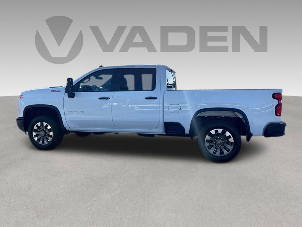 2024 Chevrolet Silverado 2500HD Custom - Photo 20
