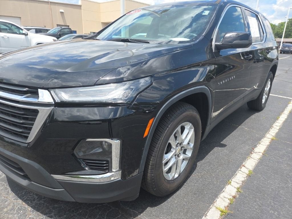 2023 Chevrolet Traverse LS