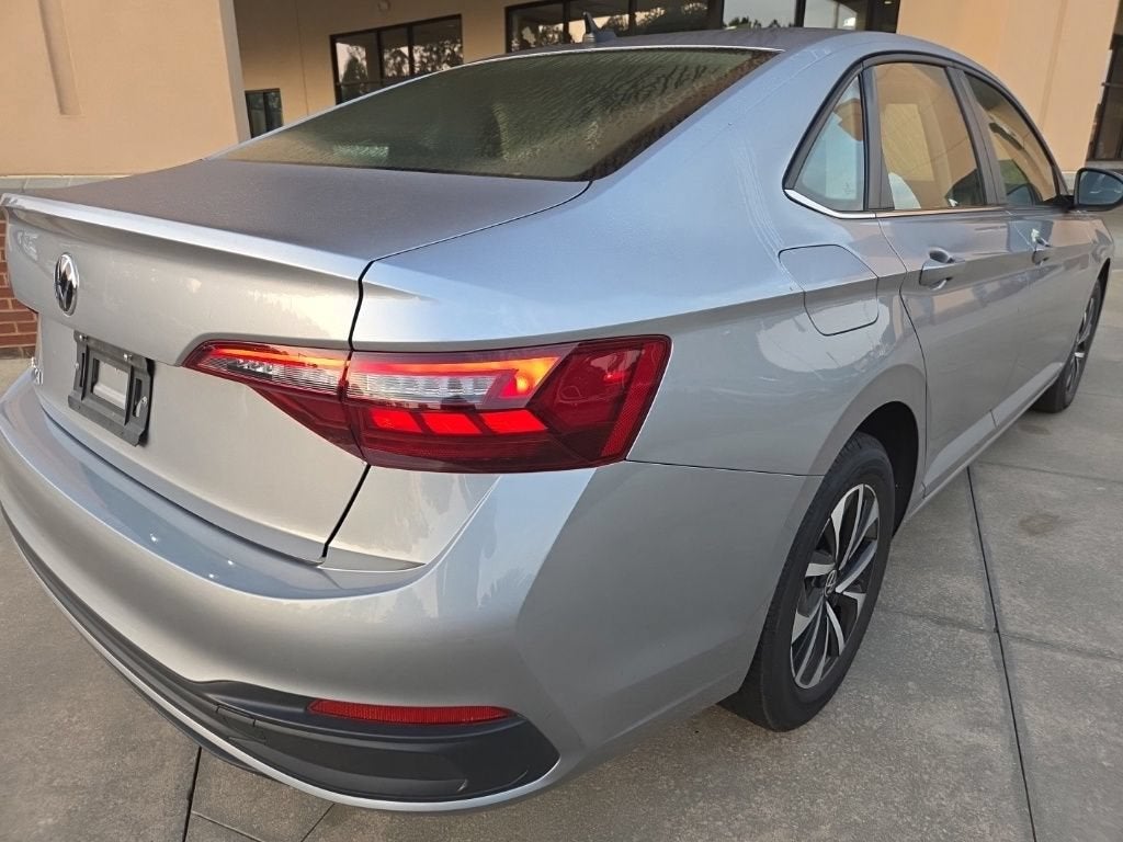 2024 Volkswagen Jetta S