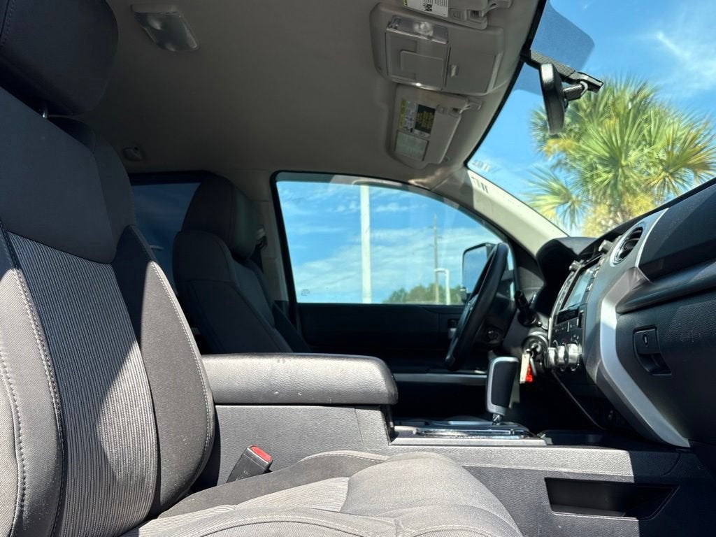 2017 Toyota Tundra 4WD SR