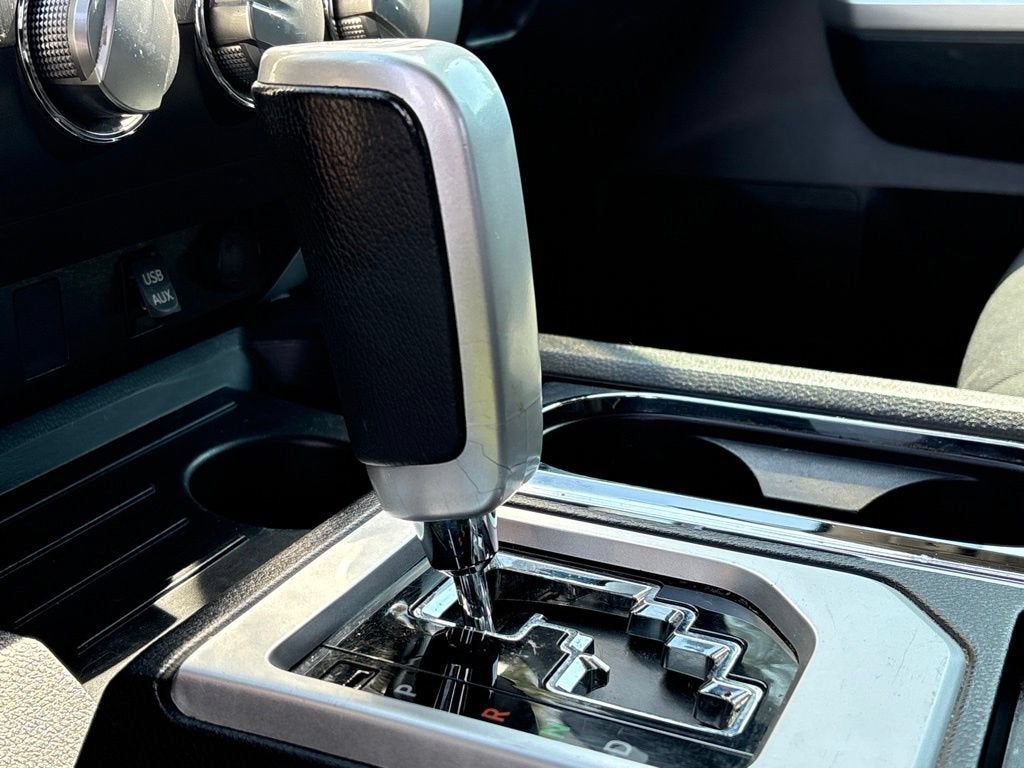 2017 Toyota Tundra 4WD SR