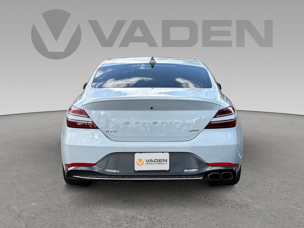 2022 Genesis G70 2.0T
