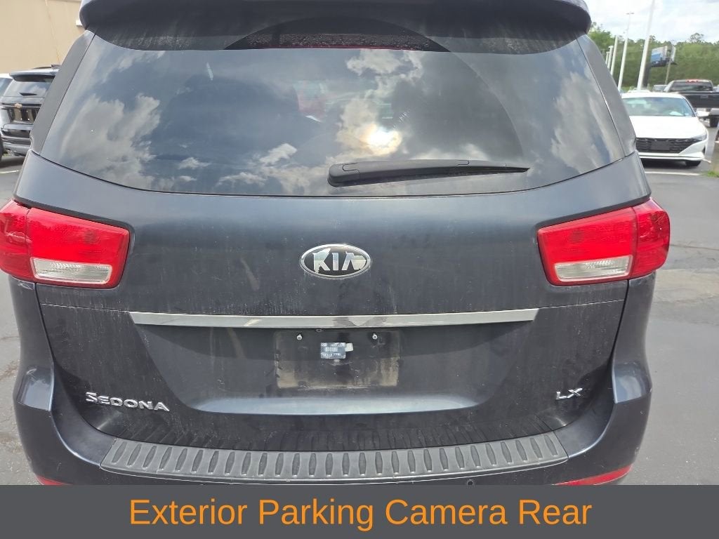 2016 Kia Sedona LX